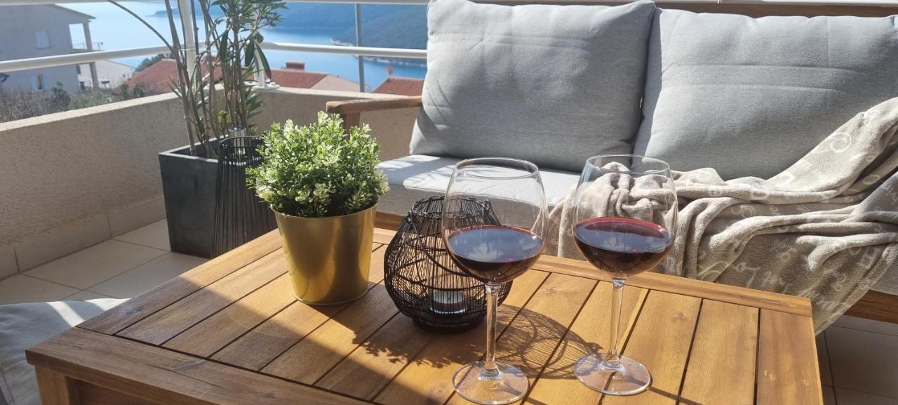 Apartment Cami -Stylish Apartment With A Beautiful Seaview Rabac Εξωτερικό φωτογραφία